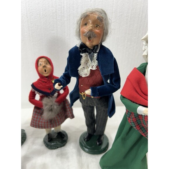Vintage Lot of 6 Byers’ Choice Carolers Handcrafted Christmas 1985–2004 - Picture 3 of 16